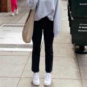 Levi’s Wedgie Straight Cropped Jeans